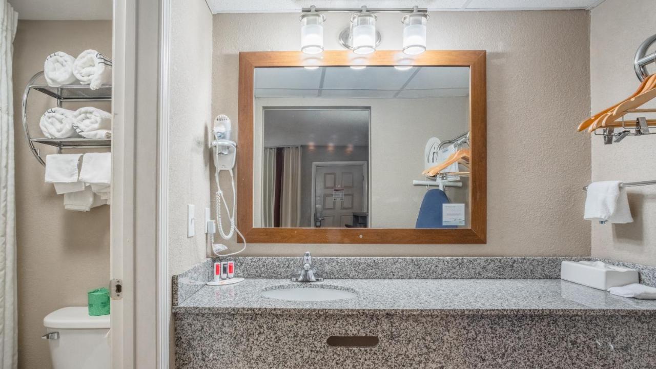 Hotel Super 8 By Wyndham Downtown Gatlinburg At Convention Center Zewnętrze zdjęcie